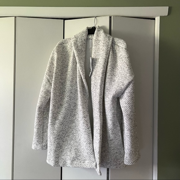 Fabletics Sweaters - NWT Fabletics Light Gray Vanessa Quilted Cardigan